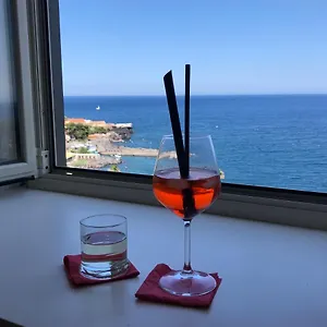 Seascape Catane