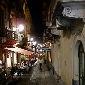Casa Nipitella 2*, Catane Italie